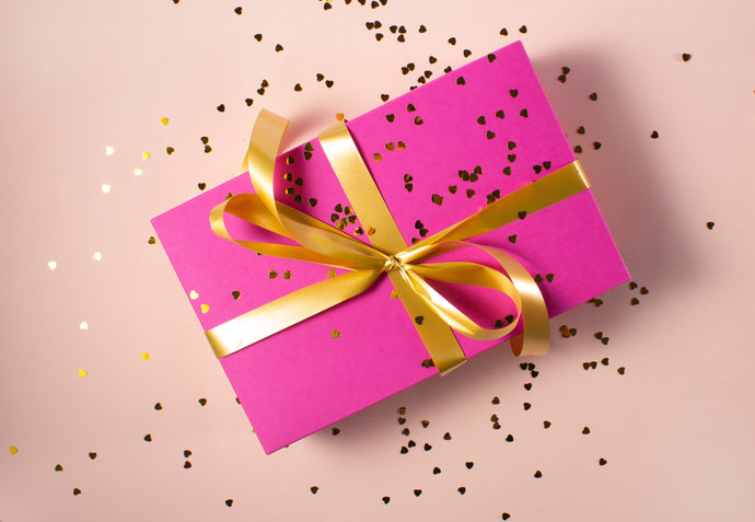 Little Gifts to Cheer Up Family & Friends During the Pandemic