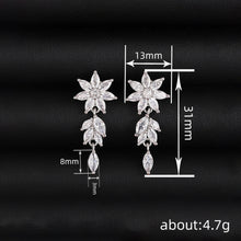 Load image into Gallery viewer, Women’s Marquise Cut Shaped Sparkling Zircon Stud Earring for Wedding Party, Girl's Fashion Jewelry