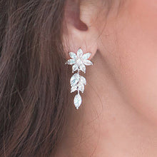 Load image into Gallery viewer, Women’s Marquise Cut Shaped Sparkling Zircon Stud Earring for Wedding Party, Girl's Fashion Jewelry